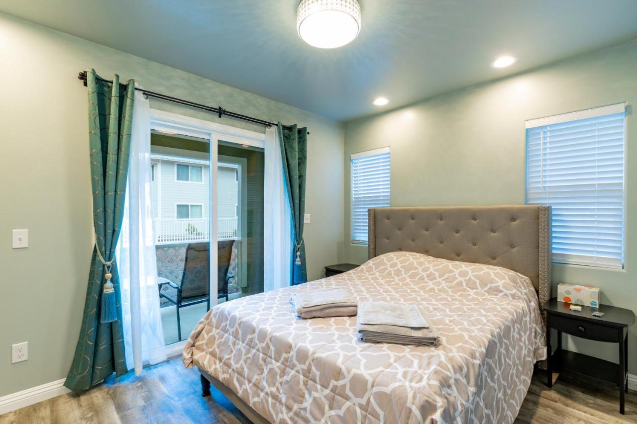 Ocean Breeze Inn Keaau Bagian luar foto