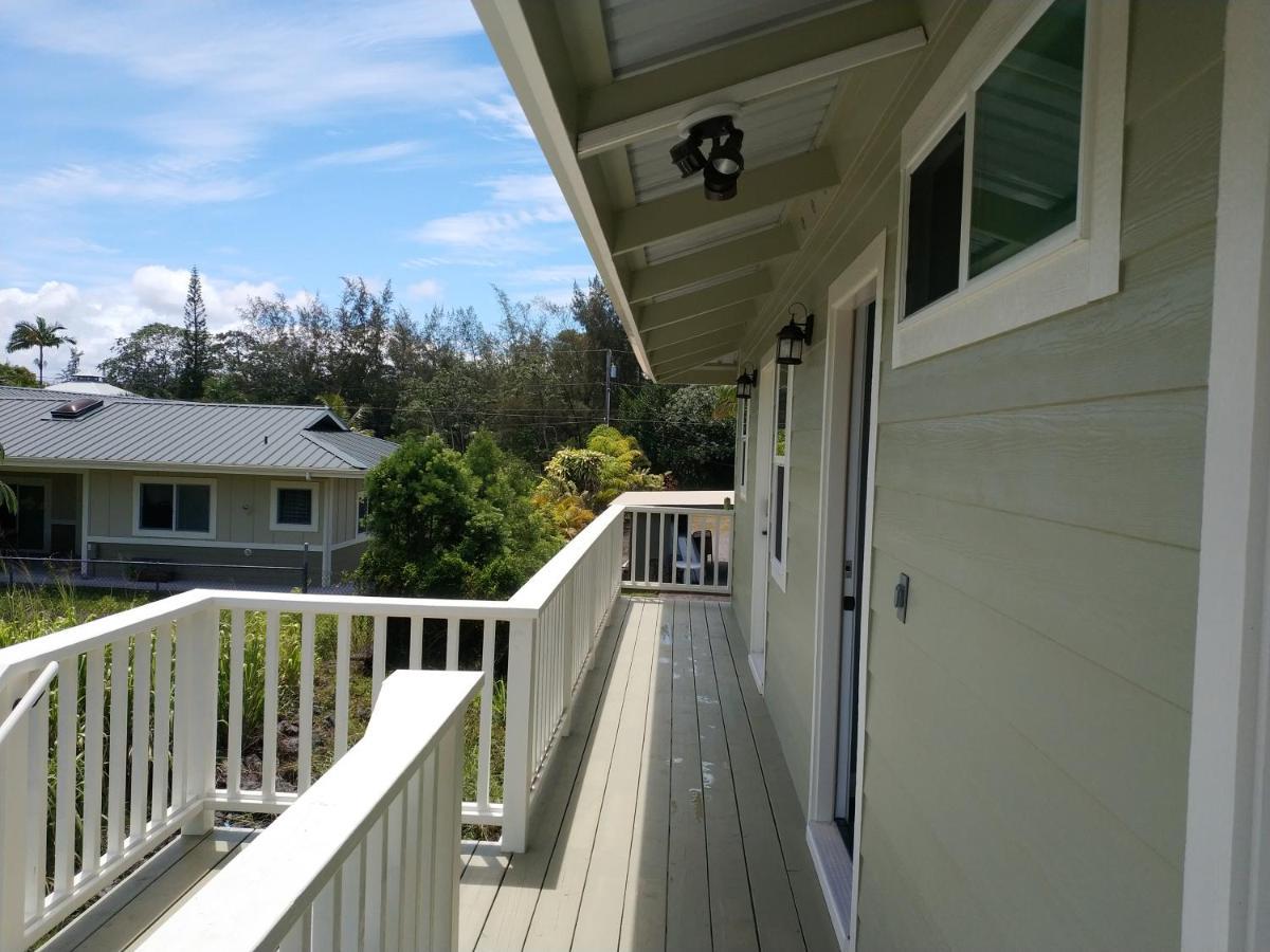 Ocean Breeze Inn Keaau Bagian luar foto