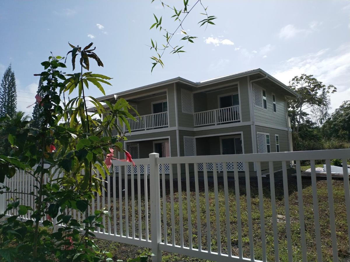 Ocean Breeze Inn Keaau Bagian luar foto