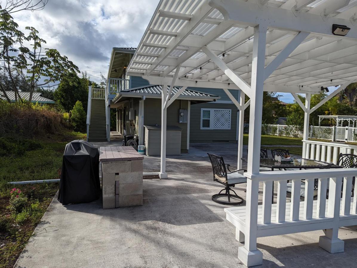 Ocean Breeze Inn Keaau Bagian luar foto